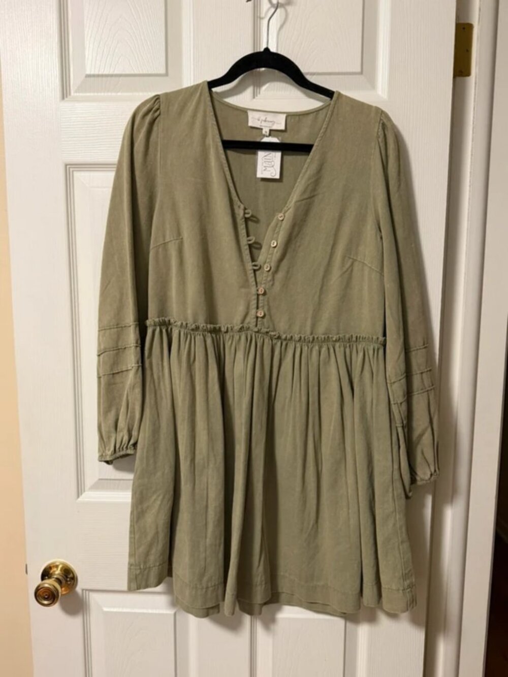 Womens Boutique Dress by la February sz Medium green